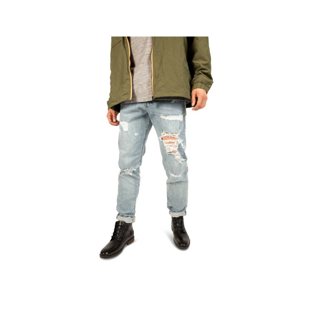 magasin de chaussures -magasin de chaussures bottines noir pierre cardin 1