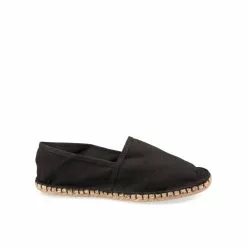 magasin de chaussures -magasin de chaussures espadrilles noir cape board 1
